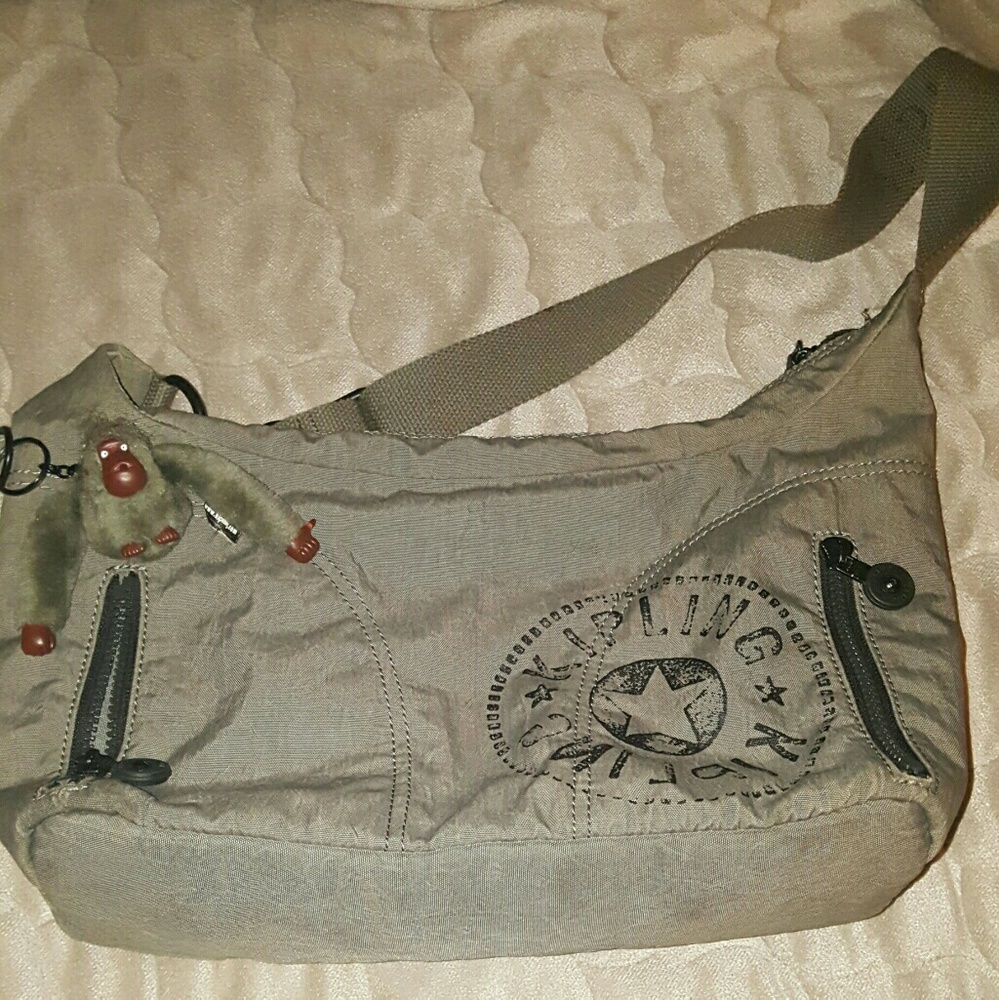 Kipling purse